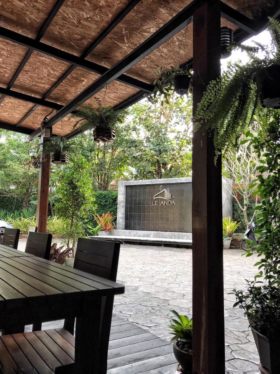 Le Anda Krabi Hotell Exteriör bild